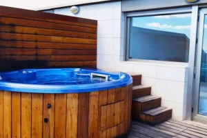 Jacuzzi Apartamento WellRenting Áticos Riscal Alicante