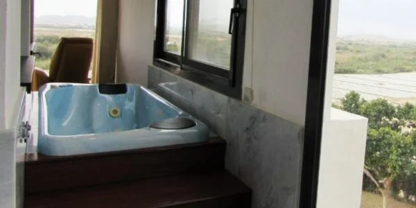 Apartamento y Hotel con Jacuzzi en Vera