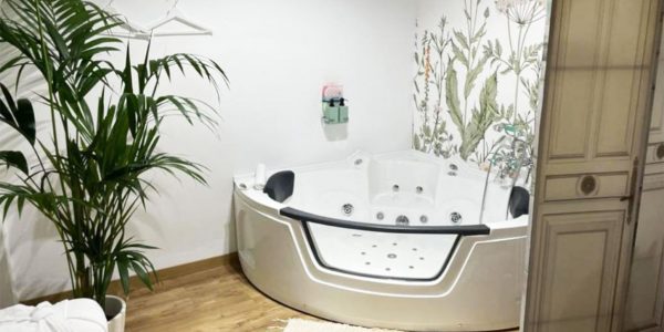 Apartamentos y Casas Rurales en Benaocaz con Jacuzzi