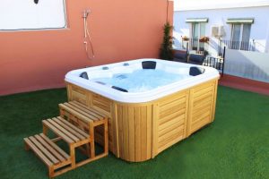 Apartamentos en Sevilla con Jacuzzi Privado en la Habitación