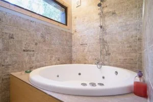 Cabaña con Jacuzzi en As Mirans, A Coruña Cabaña con Jacuzzi en As Mirans, A Coruña