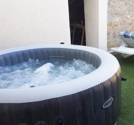 Casa Rural en Artazu con Jacuzzi