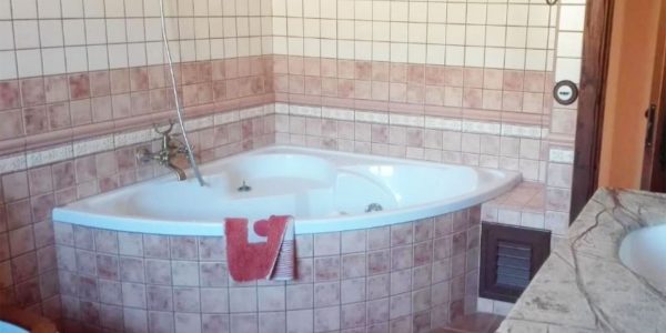 Casa Rural en El Gastor con Jacuzzi