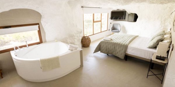 Casas Cueva Rurales y Hoteles en Alcalá del Júcar con Jacuzzi