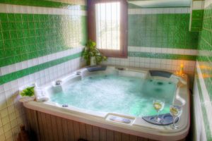Casas Rurales con Jacuzzi en Casas del Cerro