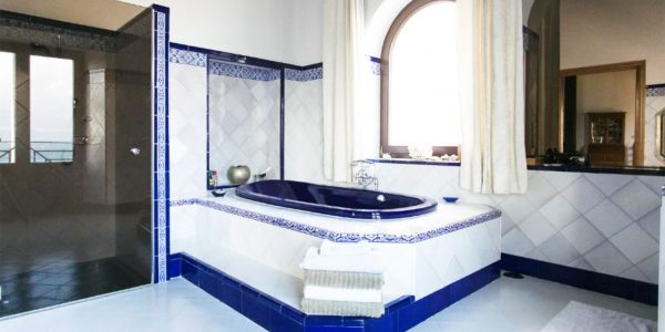 Hoteles con Jacuzzi en la Habitación en Tarifa