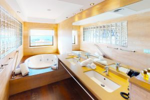 Hotel Samba jacuzzi privado habitacion girona