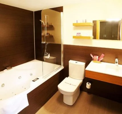 Hotel en Etxalar con Jacuzzi