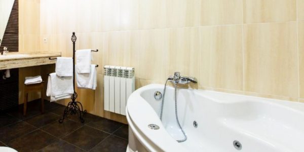 Hotel en Guarromán con Jacuzzi