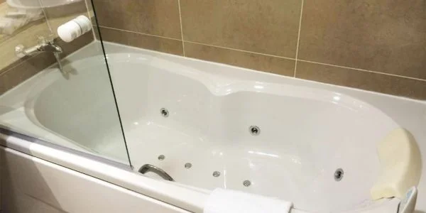Hotel en Imárcoain con Jacuzzi