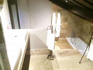 Hotel en Mengíbar con Jacuzzi