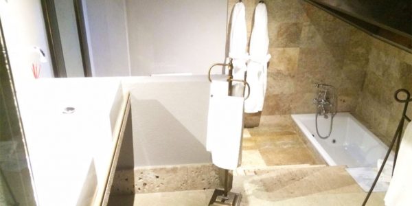 Hotel en Mengíbar con Jacuzzi