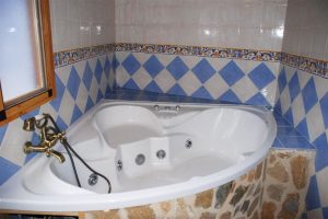 Hotel en Santiago de la Espada con Jacuzzi