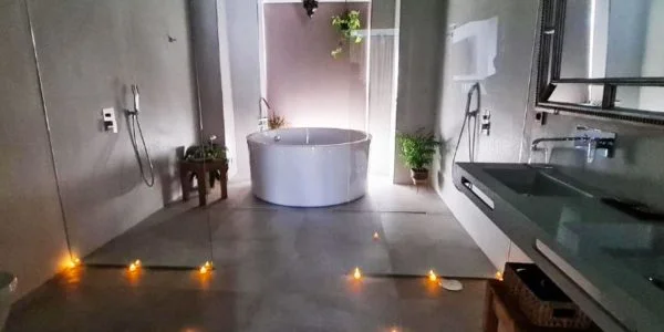 Hoteles en Almería con Jacuzzi en la Habitación