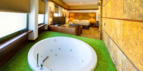 Hoteles en Conil de la Frontera con Jacuzzi en la Habitación