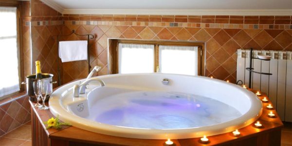 Hotels con Jacuzzi en la Habitación en Navarra