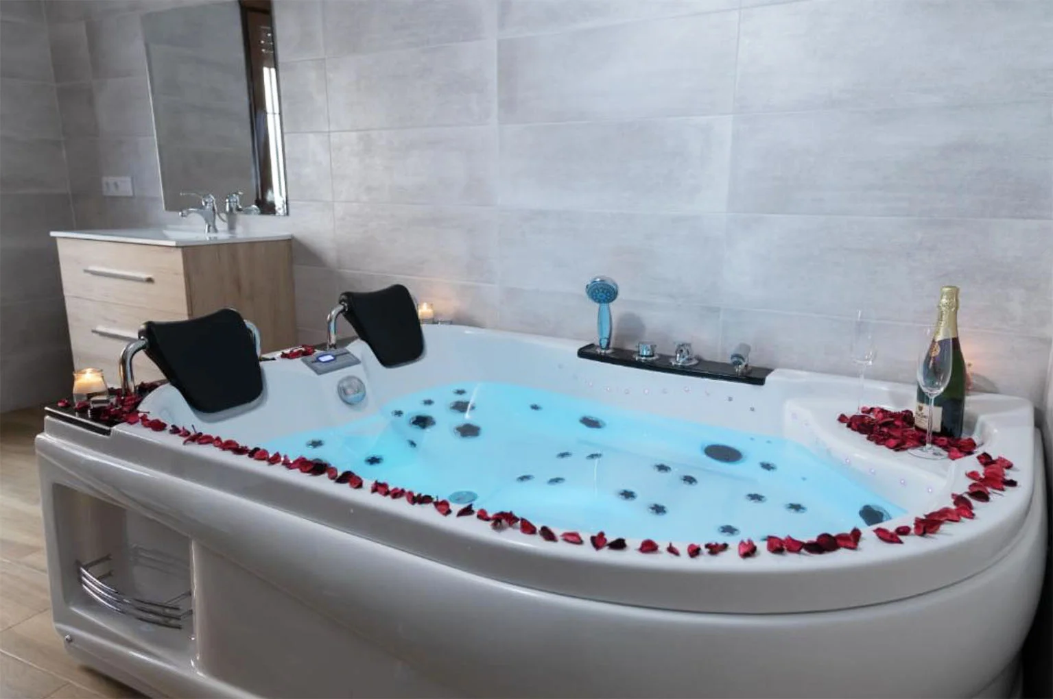 Jacuzzi Casa Rural Alborelax Alborea Jacuzzi Casa Rural Alborelax Alborea