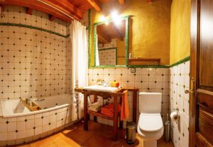 Casa Rural en Valverde de los Arroyos con Jacuzzi