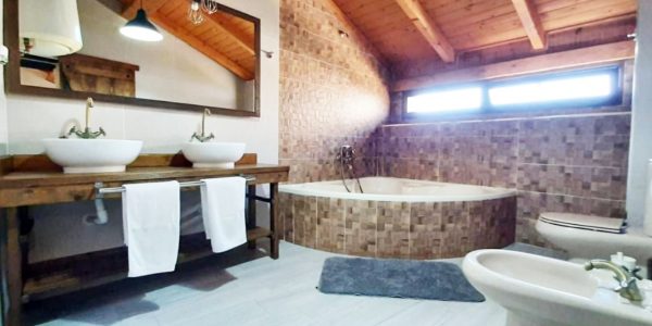 Casa Rural con Jacuzzi en Casas de Ves