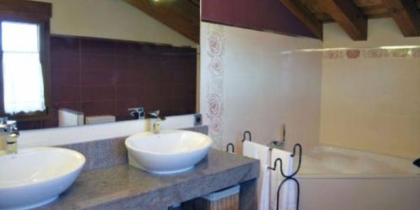 Casa Rural en Torre Val de San Pedro con Jacuzzi