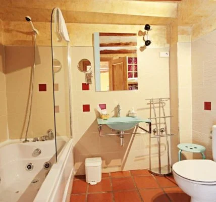 Casa Rural en Clavijo con Jacuzzi