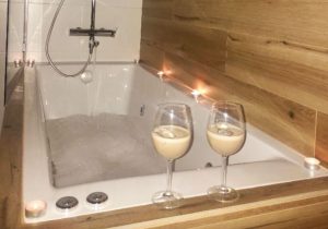 Casas Rurales en Cumbres de San Bartolomé con Jacuzzi