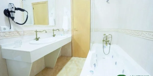Hotel en Moguer con Jacuzzi
