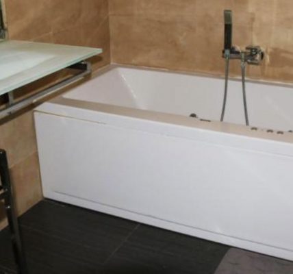 Jacuzzi Hostal Burgales