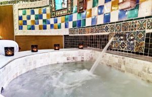 Hotel en Cubas con Jacuzzi