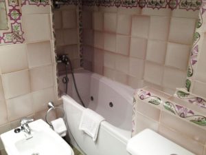 Hotel en La Virgen de la Vega con Jacuzzi