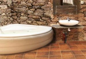 Hotel Rural en Bermellar con Jacuzzi