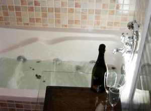 Hotel Rural en Aliaga con Jacuzzi