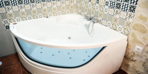 Hotel en San Pedro de Gaíllos con Jacuzzi