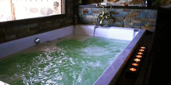 Hotel en Mogarraz con Jacuzzi