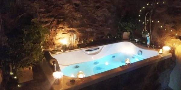 Casa Rural en Arroyomolinos de León con Jacuzzi