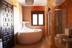 Posada La Casa de Las Manuelas jacuzzi habitacion avila
